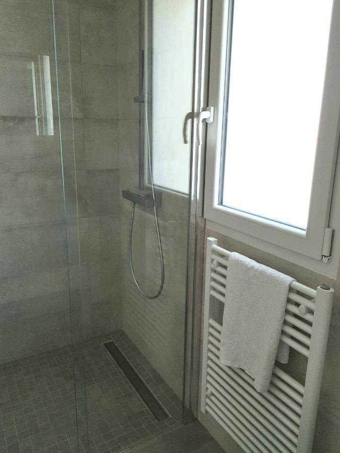 Chambre D'Hotes Du Muguet Avec Sdb Privative Le Mans Bagian luar foto